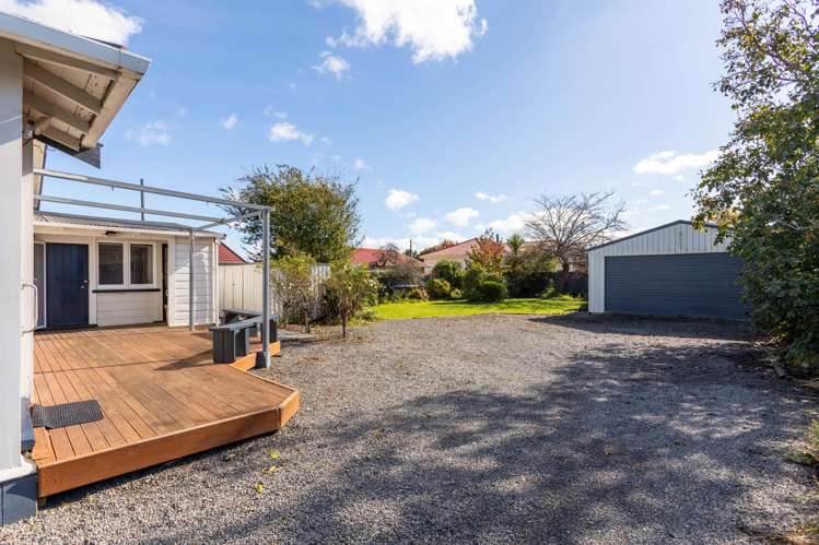 27 Burns Street Dannevirke_17