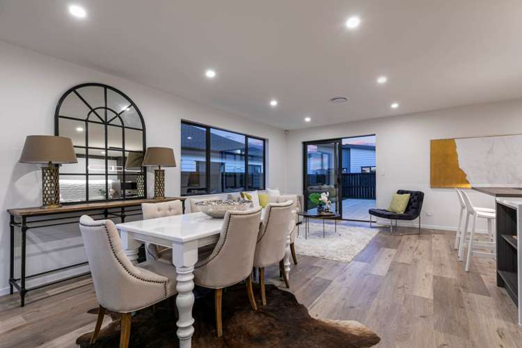 7 Frith Street Wainui_9