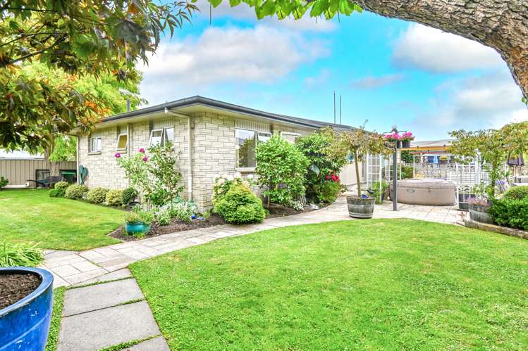 2/90 Napier Road Havelock North_16