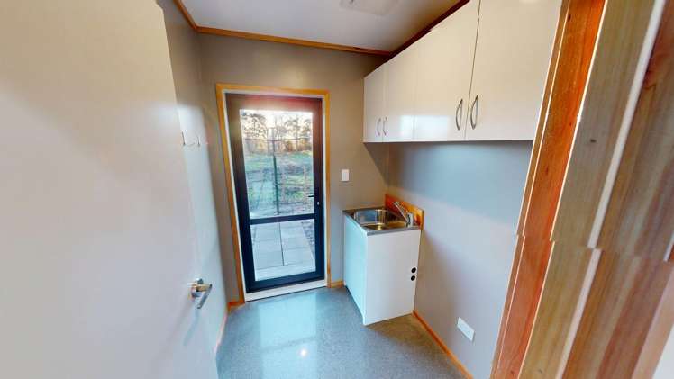  288 Lees Road Feilding_15