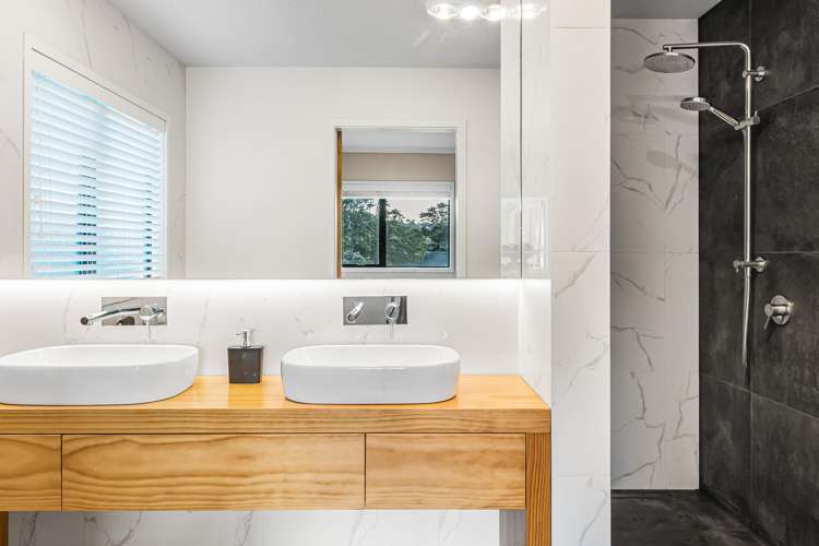 44 Pitoitoi Avenue Greenhithe_20
