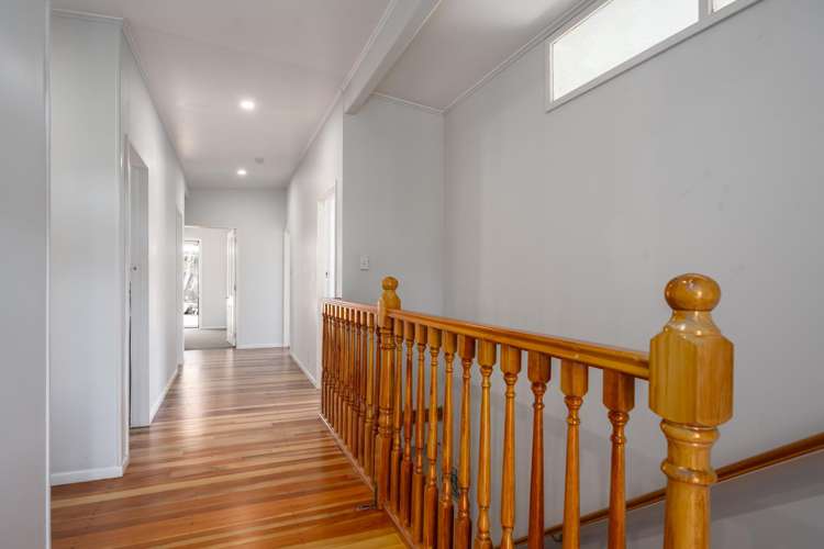 12A Silverbirch Grove Churton Park_8