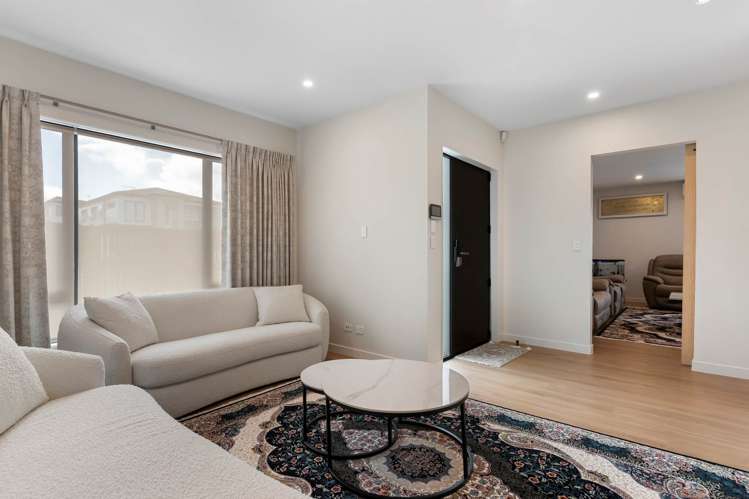 52 Malahide Drive Flat Bush_15