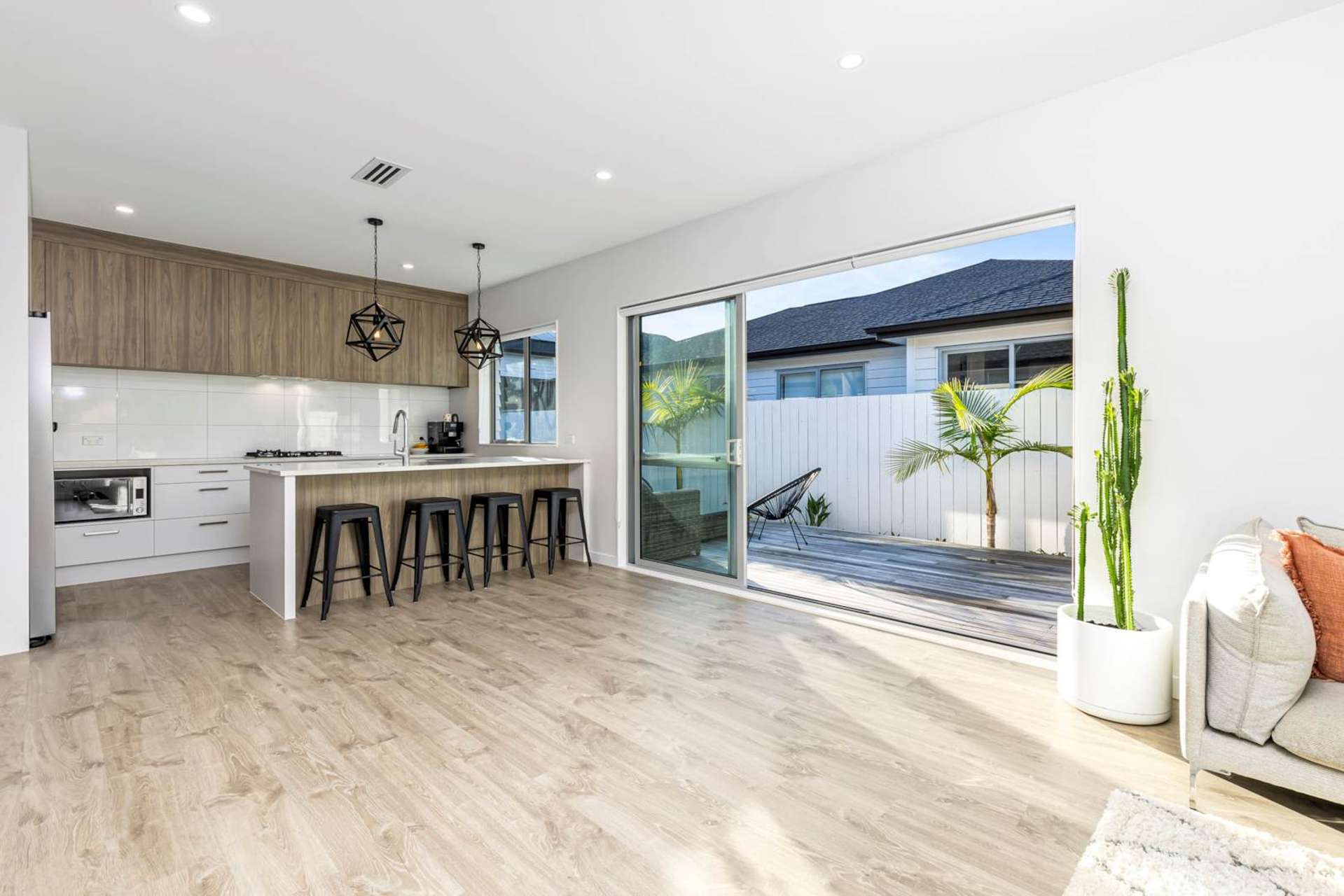 4 Betsy Lane Wainui_0