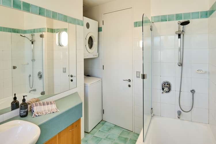 1/125 Thorndon Quay Pipitea_11