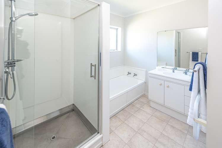 34 Kakaho Drive Tawhero_10