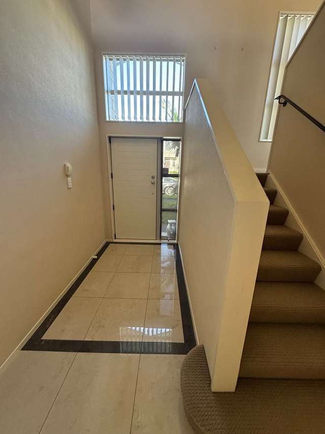 2 Oakhurst Avenue Flat Bush_2