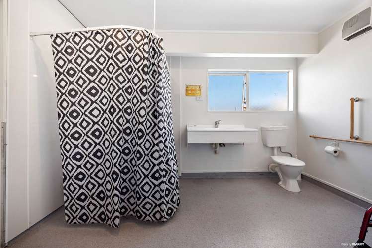 2/442 Richardson Road Mt Roskill_8