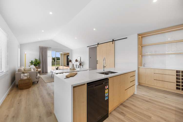 102 Pelorus Avenue Poraiti_7