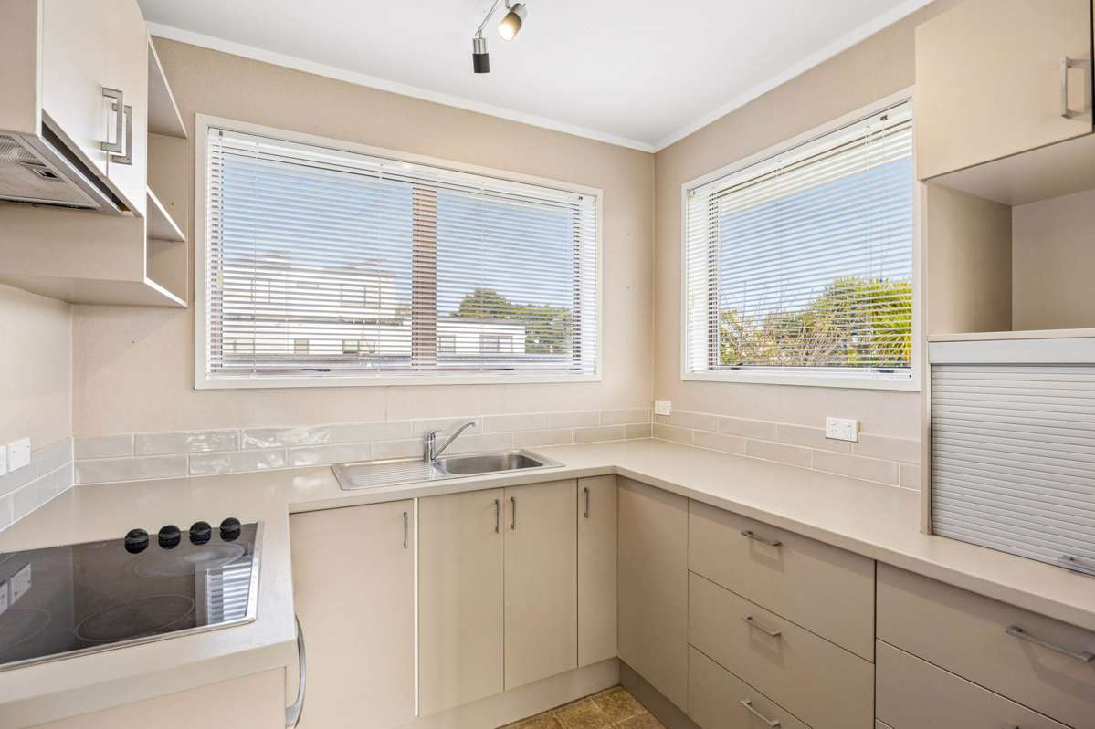 8/105 St Lukes Road_5