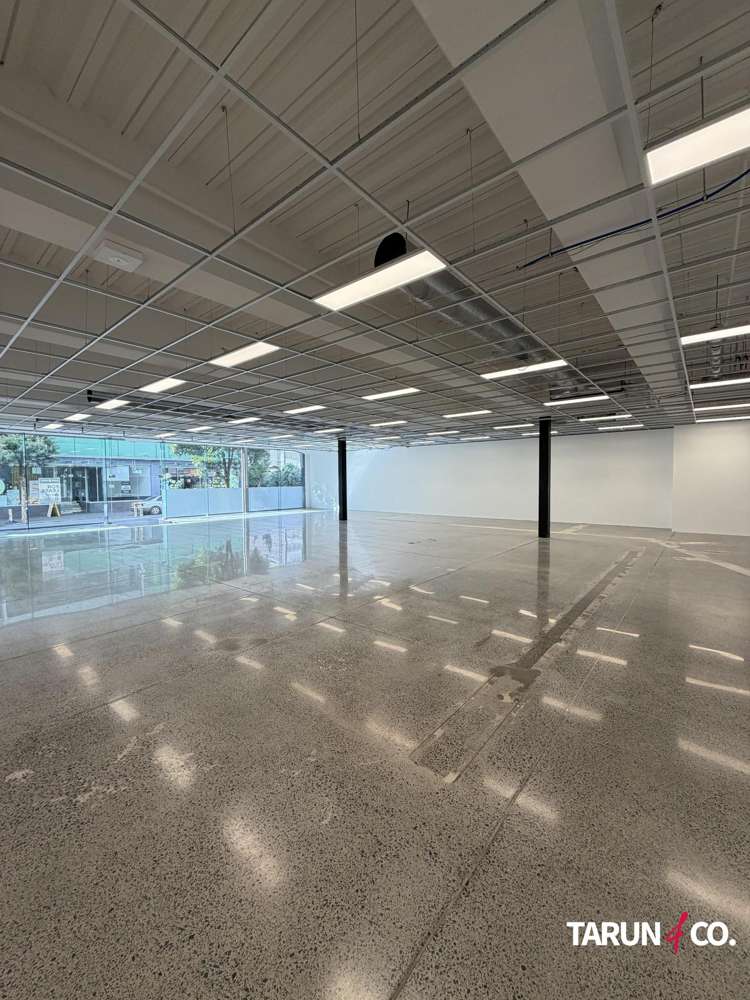 7/123 Carlton Gore Road_0
