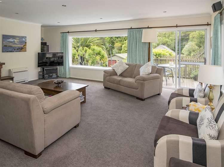 22 Larges Lane The Brook_0