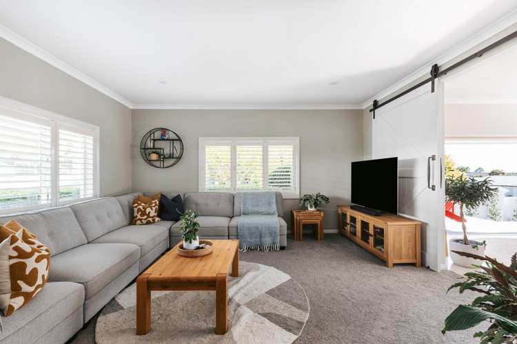 22 Adler Drive Ohauiti_1