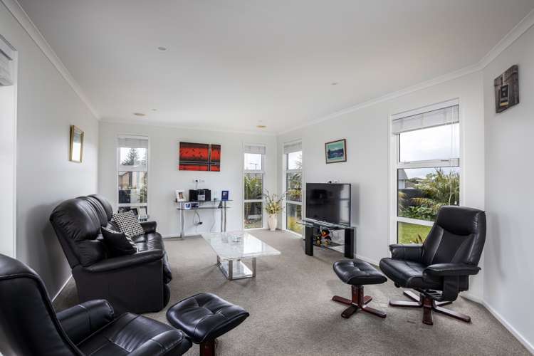 1 Oakmont Crescent Waiwhakaiho_11
