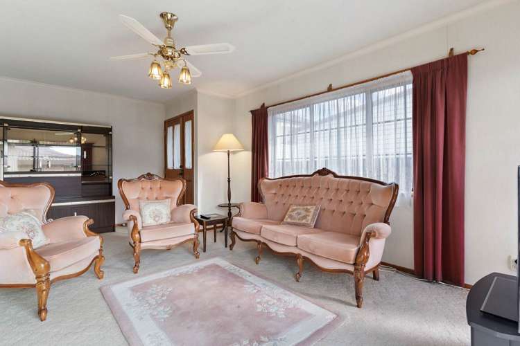 2/32 New Windsor Road Avondale_2