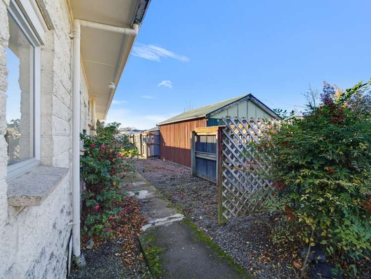 2/267 Tancred Street Ashburton_21