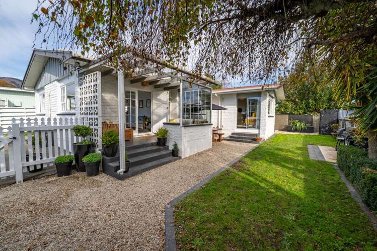 1/46 Fergusson Street_0