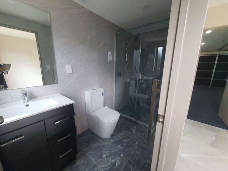 2/243 Mount Albert Road 1781_12