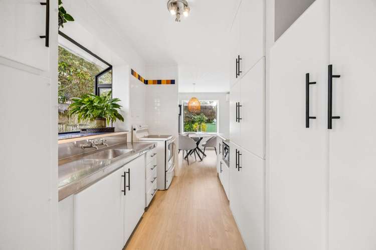 2/81A Kings Road Panmure_7
