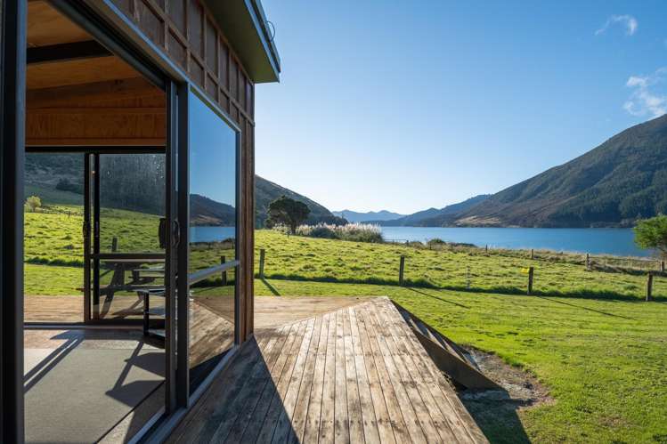 803 Manaroa Road Marlborough Sounds_27