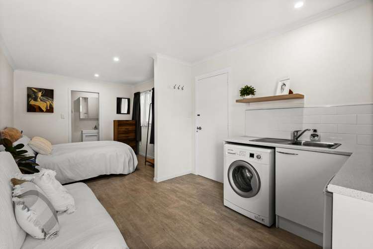 12 Weathers Place Taradale_25