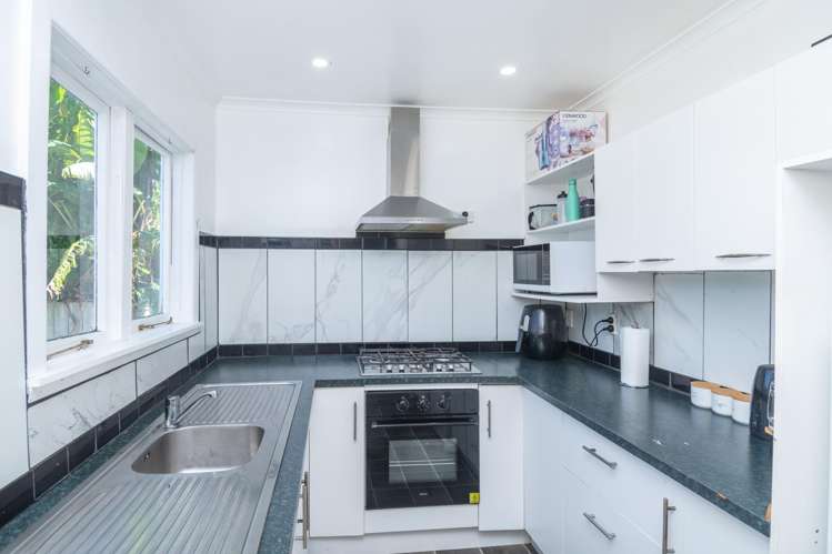 13 Dickson St Kaiti_6