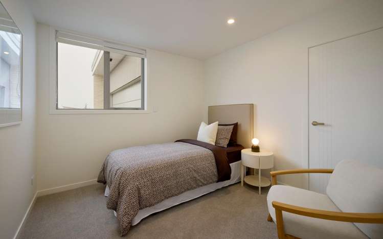 23 Barrett Road Whalers Gate_11