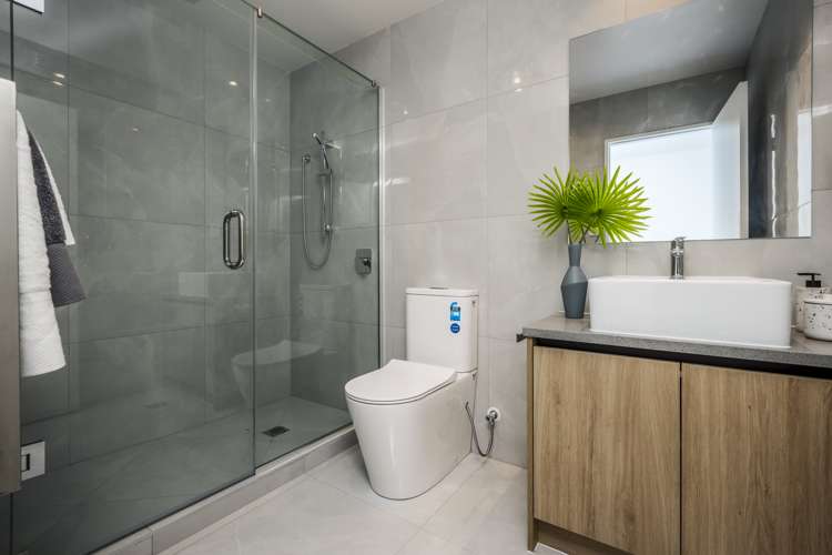 8/14 Clendon Place Manurewa_9