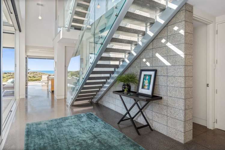 423 Oceanbeach Road Mount Maunganui_8