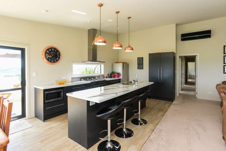 71 Pirau Road Fernhill_11