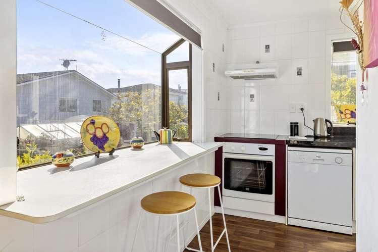 2/25 Golders Place Richmond Heights_4