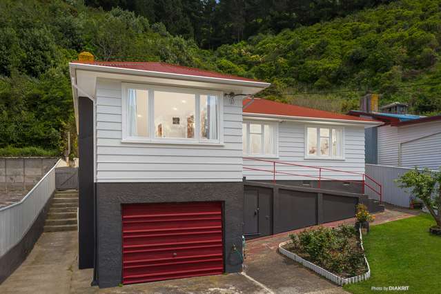 147 Happy Valley Road Owhiro Bay_1