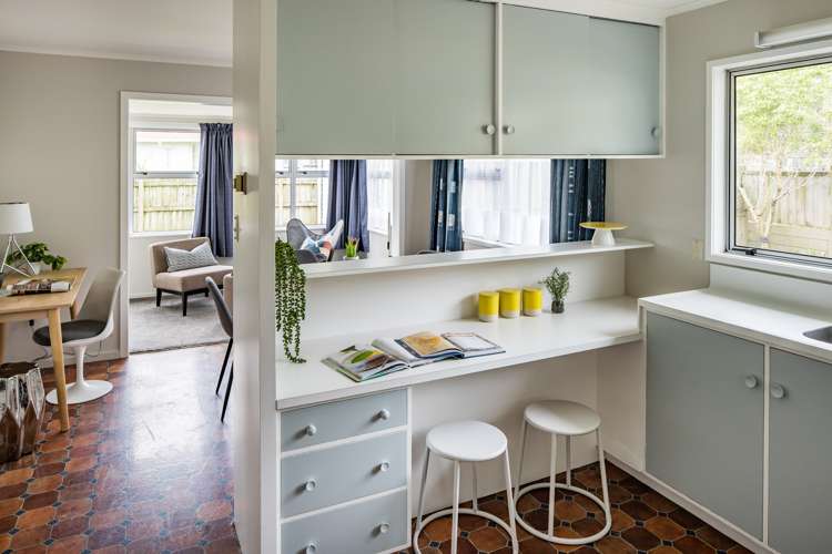 22 Helvetia Grove Naenae_8