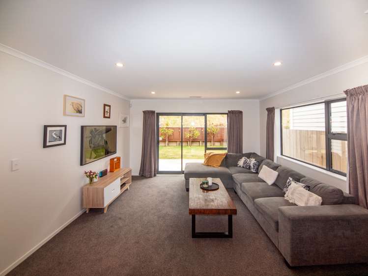61 Melksham Drive Churton Park_10