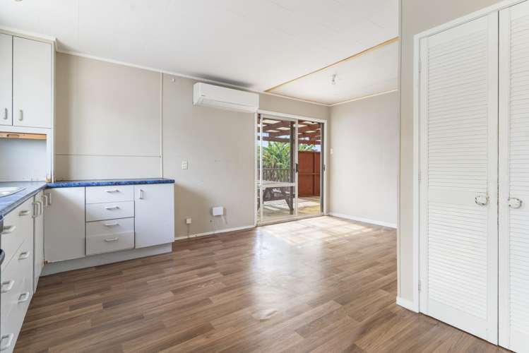 10 Siska Place Wattle Downs_6