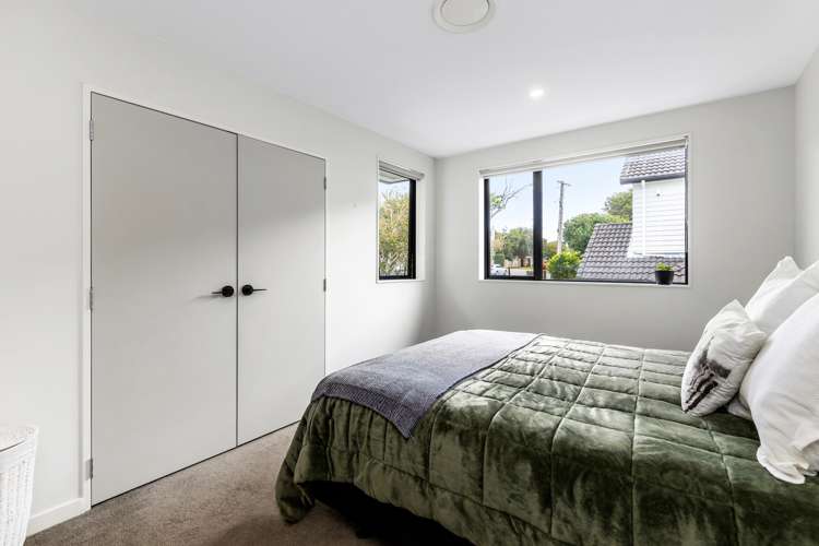 14 Peet Avenue Royal Oak_15