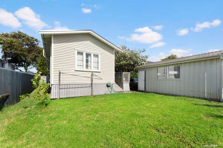 58 Landscape Road Papatoetoe_12