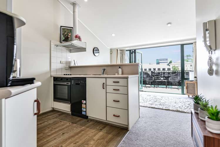 3/11 Bryce Lane Hamilton Central_6