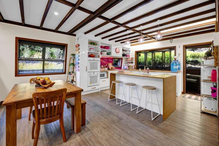 9 Beach Road Patea_7