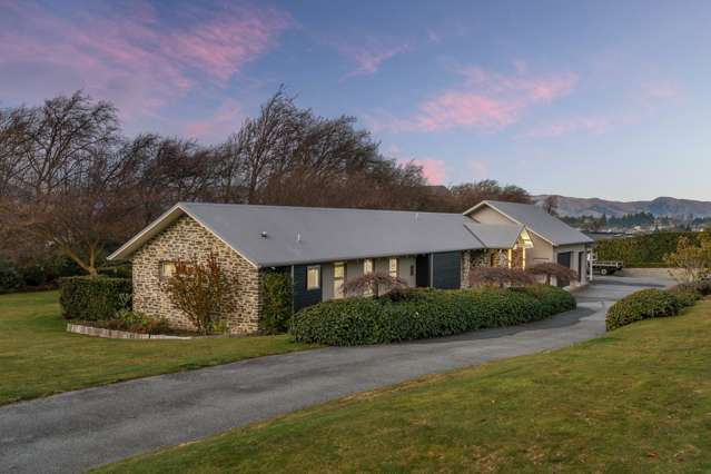 9 Hollyhock Lane Wanaka_2