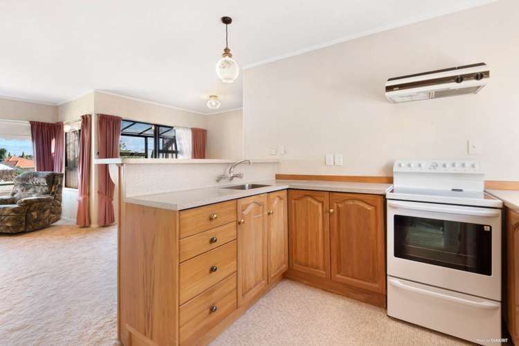 2/17 Bolton Street Blockhouse Bay_8