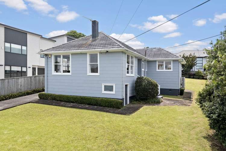 16 Clairville Crescent Wai O Taiki Bay_34