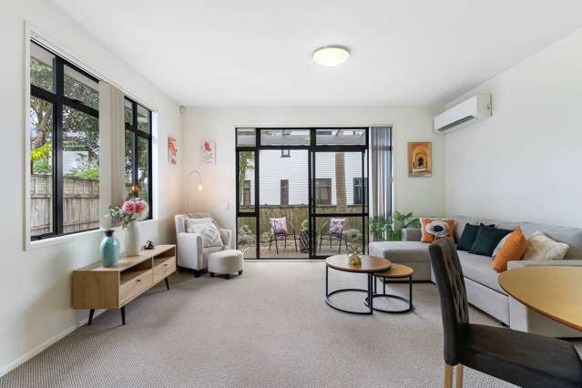118/2 Armoy Drive East Tamaki_3