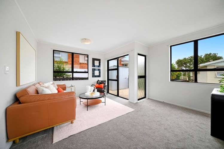 1/184 Chivalry Road Glenfield_8