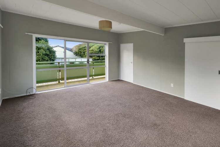 4/7a Terrace Road Titahi Bay_3