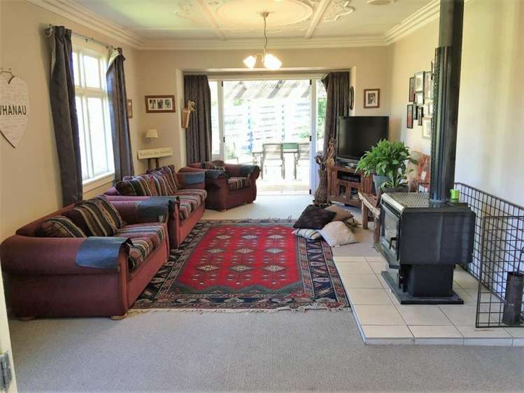 4 High Street Clinton and Surrounds_9