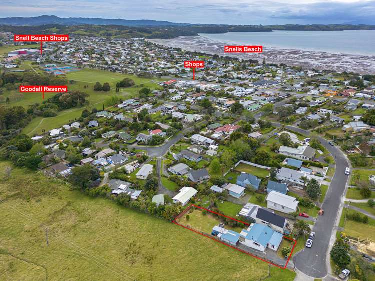 2 Foster Crescent Snells Beach_15