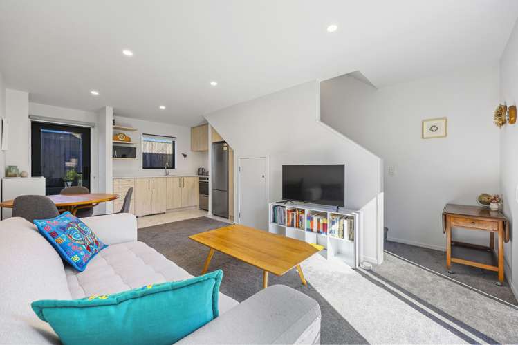 4/170 Don Buck Road Massey_4