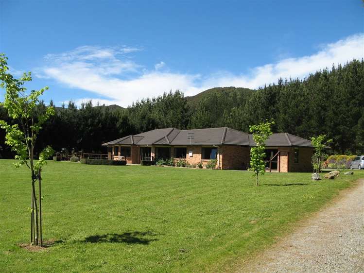 196c Wise Street Wainuiomata_28