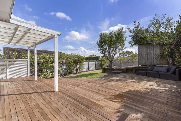 32 Fairlands Avenue Waterview_16